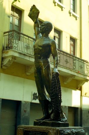 img032-1.jpg