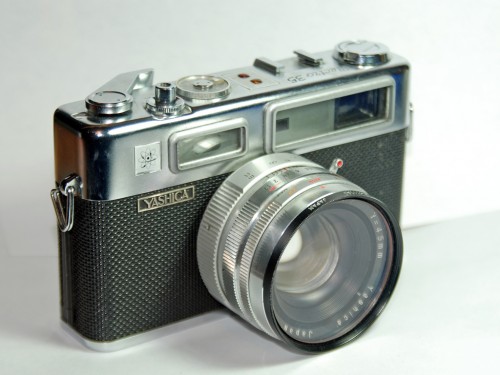Yashica Electro 35: Una joya callejera de 1964