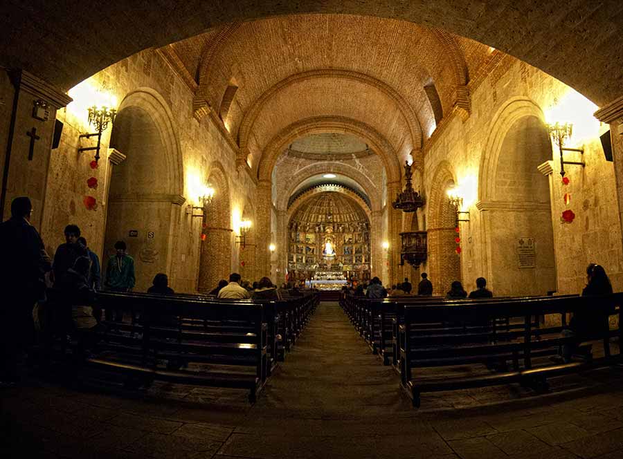 Interiores de la Catedral de Tarma, las demás tomas