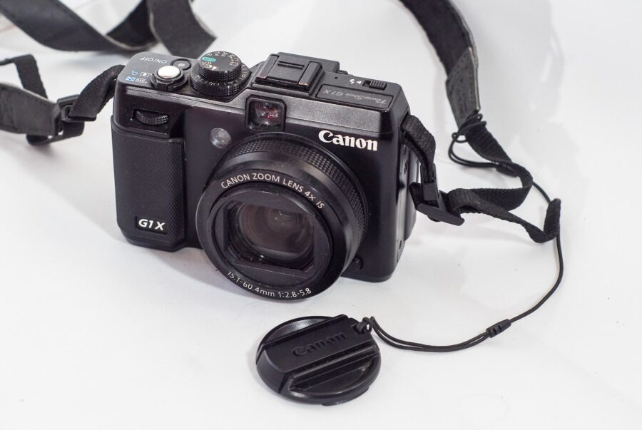 Canon G1 X: Una Compañera de Viajes con Corazón Profesional