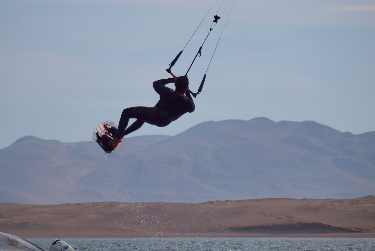 Kitesurf en Paracas: viento, luz y ráfagas con la Olympus E-520