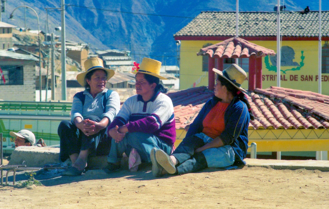 Retratos de Espera: Un Día en San Pedro de Casta